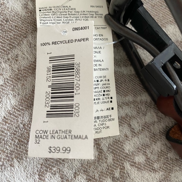 Banana Republic Men’s Leather Belt Size 32 - Picture 2 of 4